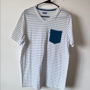 white and blue levi’s shirt